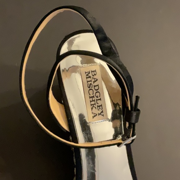 Badgley Mischka Silvia Espadrille wedge w/ rhinestone embellishments Size 9.5 - Picture 3 of 9